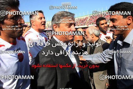 720993, Tehran, Iran, لیگ برتر فوتبال ایران، Persian Gulf Cup، Week 9، First Leg، Persepolis 1 v 1 Esteghlal on 2009/10/02 at Azadi Stadium