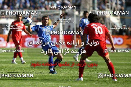 721046, Tehran, Iran, لیگ برتر فوتبال ایران، Persian Gulf Cup، Week 9، First Leg، Persepolis 1 v 1 Esteghlal on 2009/10/02 at Azadi Stadium