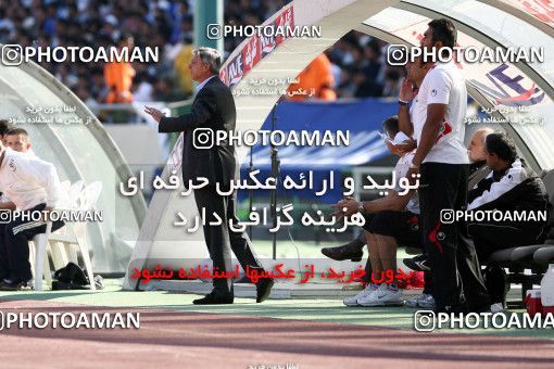 721044, Tehran, Iran, لیگ برتر فوتبال ایران، Persian Gulf Cup، Week 9، First Leg، Persepolis 1 v 1 Esteghlal on 2009/10/02 at Azadi Stadium