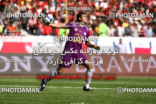 720999, Tehran, Iran, لیگ برتر فوتبال ایران، Persian Gulf Cup، Week 9، First Leg، Persepolis 1 v 1 Esteghlal on 2009/10/02 at Azadi Stadium