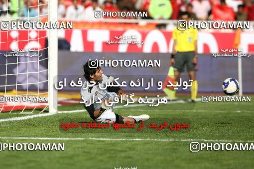 720991, Tehran, Iran, لیگ برتر فوتبال ایران، Persian Gulf Cup، Week 9، First Leg، Persepolis 1 v 1 Esteghlal on 2009/10/02 at Azadi Stadium
