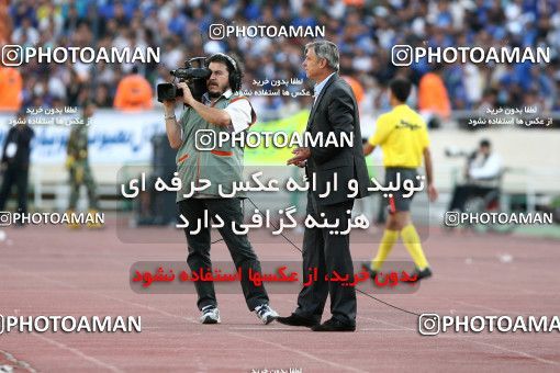 720853, Tehran, Iran, لیگ برتر فوتبال ایران، Persian Gulf Cup، Week 9، First Leg، Persepolis 1 v 1 Esteghlal on 2009/10/02 at Azadi Stadium
