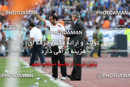720868, Tehran, Iran, لیگ برتر فوتبال ایران، Persian Gulf Cup، Week 9، First Leg، Persepolis 1 v 1 Esteghlal on 2009/10/02 at Azadi Stadium