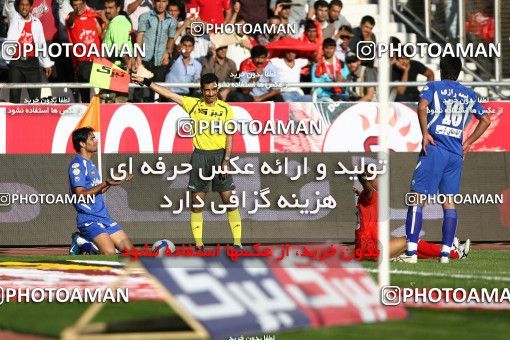720902, Tehran, Iran, لیگ برتر فوتبال ایران، Persian Gulf Cup، Week 9، First Leg، Persepolis 1 v 1 Esteghlal on 2009/10/02 at Azadi Stadium
