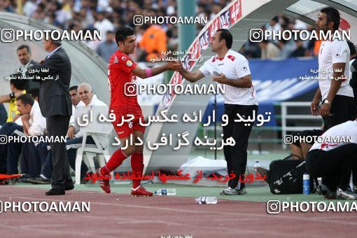 721009, Tehran, Iran, لیگ برتر فوتبال ایران، Persian Gulf Cup، Week 9، First Leg، Persepolis 1 v 1 Esteghlal on 2009/10/02 at Azadi Stadium