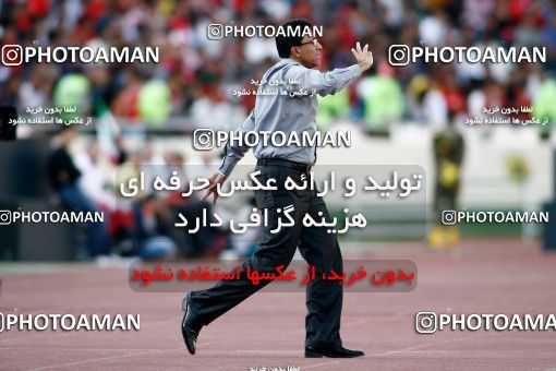 720446, Tehran, Iran, لیگ برتر فوتبال ایران، Persian Gulf Cup، Week 9، First Leg، Persepolis 1 v 1 Esteghlal on 2009/10/02 at Azadi Stadium