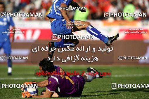 720744, Tehran, Iran, لیگ برتر فوتبال ایران، Persian Gulf Cup، Week 9، First Leg، Persepolis 1 v 1 Esteghlal on 2009/10/02 at Azadi Stadium