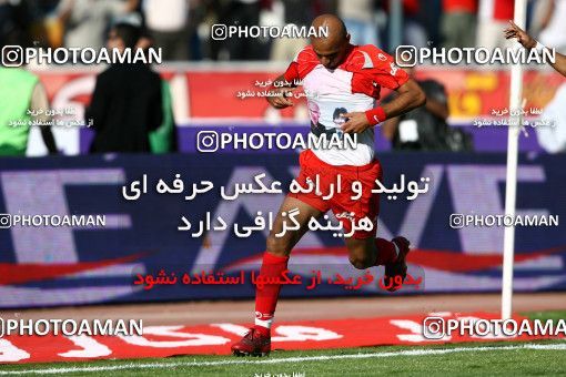 720699, Tehran, Iran, لیگ برتر فوتبال ایران، Persian Gulf Cup، Week 9، First Leg، Persepolis 1 v 1 Esteghlal on 2009/10/02 at Azadi Stadium