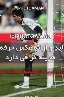 720315, Tehran, Iran, لیگ برتر فوتبال ایران، Persian Gulf Cup، Week 9، First Leg، Persepolis 1 v 1 Esteghlal on 2009/10/02 at Azadi Stadium