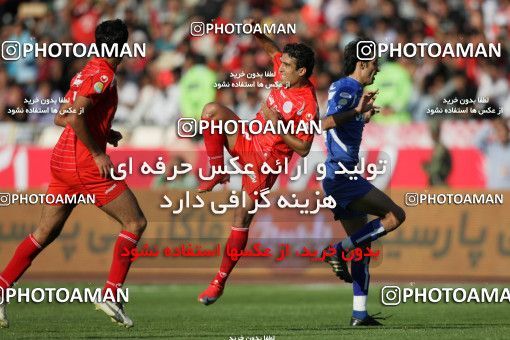 720230, Tehran, Iran, لیگ برتر فوتبال ایران، Persian Gulf Cup، Week 9، First Leg، Persepolis 1 v 1 Esteghlal on 2009/10/02 at Azadi Stadium