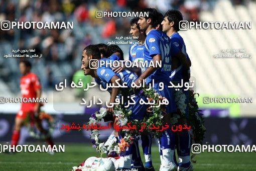 720531, Tehran, Iran, لیگ برتر فوتبال ایران، Persian Gulf Cup، Week 9، First Leg، Persepolis 1 v 1 Esteghlal on 2009/10/02 at Azadi Stadium