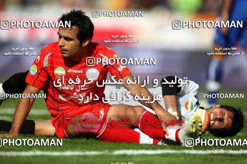 720629, Tehran, Iran, لیگ برتر فوتبال ایران، Persian Gulf Cup، Week 9، First Leg، Persepolis 1 v 1 Esteghlal on 2009/10/02 at Azadi Stadium