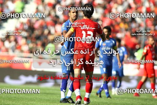 720519, Tehran, Iran, لیگ برتر فوتبال ایران، Persian Gulf Cup، Week 9، First Leg، Persepolis 1 v 1 Esteghlal on 2009/10/02 at Azadi Stadium