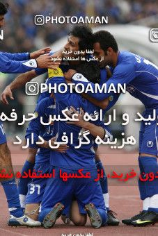 722627, Tehran, Iran, لیگ برتر فوتبال ایران، Persian Gulf Cup، Week 26، Second Leg، Persepolis 2 v 1 Esteghlal on 2010/02/03 at Azadi Stadium