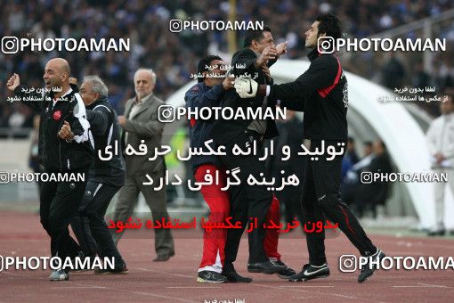 722655, Tehran, Iran, لیگ برتر فوتبال ایران، Persian Gulf Cup، Week 26، Second Leg، Persepolis 2 v 1 Esteghlal on 2010/02/03 at Azadi Stadium
