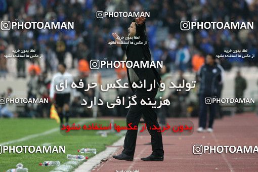 722763, Tehran, Iran, لیگ برتر فوتبال ایران، Persian Gulf Cup، Week 26، Second Leg، Persepolis 2 v 1 Esteghlal on 2010/02/03 at Azadi Stadium