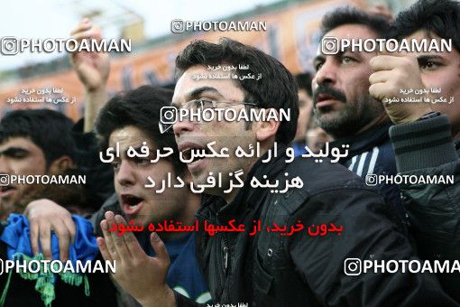 722679, Tehran, Iran, لیگ برتر فوتبال ایران، Persian Gulf Cup، Week 26، Second Leg، Persepolis 2 v 1 Esteghlal on 2010/02/03 at Azadi Stadium