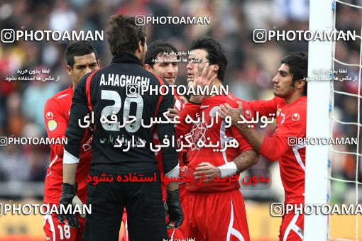 721324, Tehran, Iran, لیگ برتر فوتبال ایران، Persian Gulf Cup، Week 26، Second Leg، Persepolis 2 v 1 Esteghlal on 2010/02/03 at Azadi Stadium
