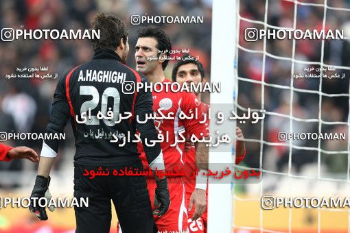721325, Tehran, Iran, لیگ برتر فوتبال ایران، Persian Gulf Cup، Week 26، Second Leg، Persepolis 2 v 1 Esteghlal on 2010/02/03 at Azadi Stadium