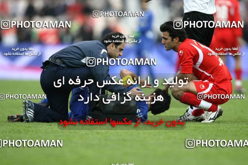 721164, Tehran, Iran, لیگ برتر فوتبال ایران، Persian Gulf Cup، Week 26، Second Leg، Persepolis 2 v 1 Esteghlal on 2010/02/03 at Azadi Stadium