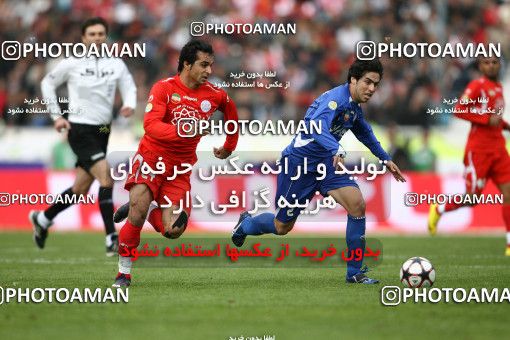 721218, Tehran, Iran, لیگ برتر فوتبال ایران، Persian Gulf Cup، Week 26، Second Leg، Persepolis 2 v 1 Esteghlal on 2010/02/03 at Azadi Stadium