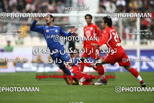721299, Tehran, Iran, لیگ برتر فوتبال ایران، Persian Gulf Cup، Week 26، Second Leg، Persepolis 2 v 1 Esteghlal on 2010/02/03 at Azadi Stadium