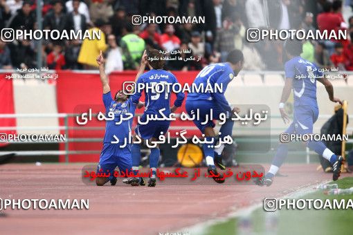 721168, Tehran, Iran, لیگ برتر فوتبال ایران، Persian Gulf Cup، Week 26، Second Leg، Persepolis 2 v 1 Esteghlal on 2010/02/03 at Azadi Stadium