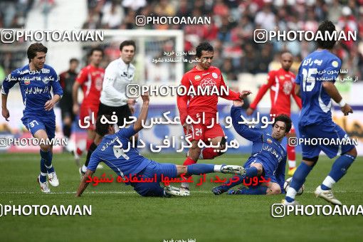 723525, Tehran, Iran, لیگ برتر فوتبال ایران، Persian Gulf Cup، Week 26، Second Leg، Persepolis 2 v 1 Esteghlal on 2010/02/03 at Azadi Stadium