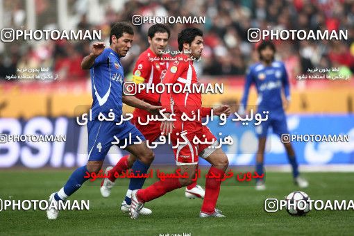 723279, Tehran, Iran, لیگ برتر فوتبال ایران، Persian Gulf Cup، Week 26، Second Leg، Persepolis 2 v 1 Esteghlal on 2010/02/03 at Azadi Stadium