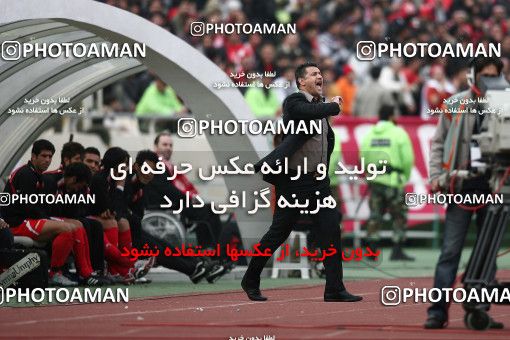 723325, Tehran, Iran, لیگ برتر فوتبال ایران، Persian Gulf Cup، Week 26، Second Leg، Persepolis 2 v 1 Esteghlal on 2010/02/03 at Azadi Stadium