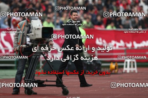 723532, Tehran, Iran, لیگ برتر فوتبال ایران، Persian Gulf Cup، Week 26، Second Leg، Persepolis 2 v 1 Esteghlal on 2010/02/03 at Azadi Stadium