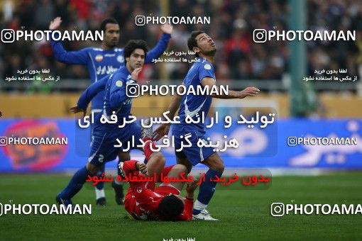 723240, Tehran, Iran, لیگ برتر فوتبال ایران، Persian Gulf Cup، Week 26، Second Leg، Persepolis 2 v 1 Esteghlal on 2010/02/03 at Azadi Stadium
