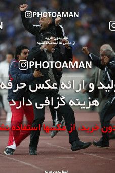 723289, Tehran, Iran, لیگ برتر فوتبال ایران، Persian Gulf Cup، Week 26، Second Leg، Persepolis 2 v 1 Esteghlal on 2010/02/03 at Azadi Stadium