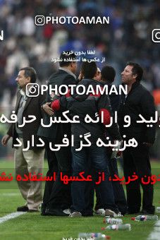 723558, Tehran, Iran, لیگ برتر فوتبال ایران، Persian Gulf Cup، Week 26، Second Leg، Persepolis 2 v 1 Esteghlal on 2010/02/03 at Azadi Stadium