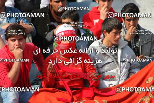 721138, Tehran, Iran, لیگ برتر فوتبال ایران، Persian Gulf Cup، Week 26، Second Leg، Persepolis 2 v 1 Esteghlal on 2010/02/03 at Azadi Stadium