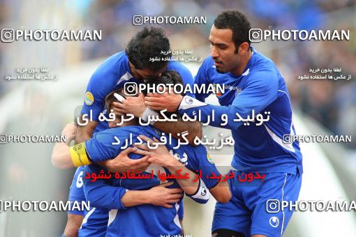 721143, Tehran, Iran, لیگ برتر فوتبال ایران، Persian Gulf Cup، Week 26، Second Leg، Persepolis 2 v 1 Esteghlal on 2010/02/03 at Azadi Stadium