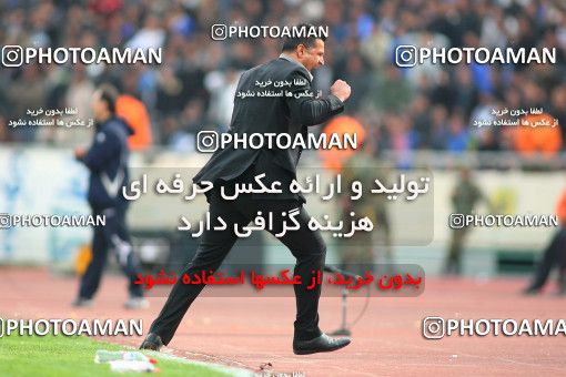 721066, Tehran, Iran, لیگ برتر فوتبال ایران، Persian Gulf Cup، Week 26، Second Leg، Persepolis 2 v 1 Esteghlal on 2010/02/03 at Azadi Stadium