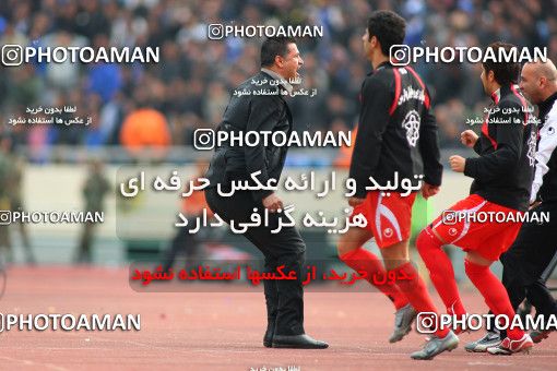 721086, Tehran, Iran, لیگ برتر فوتبال ایران، Persian Gulf Cup، Week 26، Second Leg، Persepolis 2 v 1 Esteghlal on 2010/02/03 at Azadi Stadium