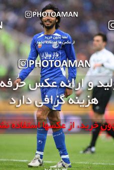 721074, Tehran, Iran, لیگ برتر فوتبال ایران، Persian Gulf Cup، Week 26، Second Leg، Persepolis 2 v 1 Esteghlal on 2010/02/03 at Azadi Stadium