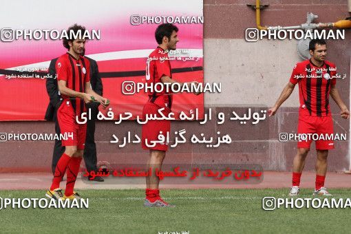 724329, جلسه تمرینی تیم فوتبال پرسپولیس, 1391/03/30, , تهران, ورزشگاه شهید درفشی فر
