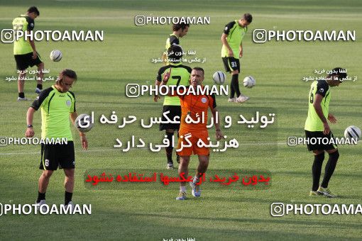 723628, Tehran, , Persepolis Football Team Training Session on 2012/06/23 at Derafshifar Stadium