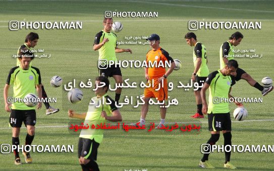 723640, Tehran, , Persepolis Football Team Training Session on 2012/06/23 at Derafshifar Stadium