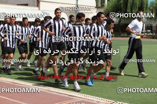 722470, Tehran, , Esteghlal Football Team Testing the physicsl readiness of the players on 2012/06/26 at Enghelab Sport Complex