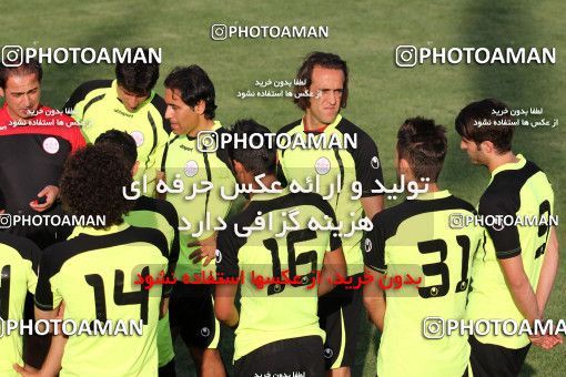 723131, Tehran, , Persepolis Football Team Training Session on 2012/06/26 at Derafshifar Stadium
