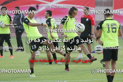 722157, Tehran, , Persepolis Football Team Training Session on 2012/07/01 at Derafshifar Stadium
