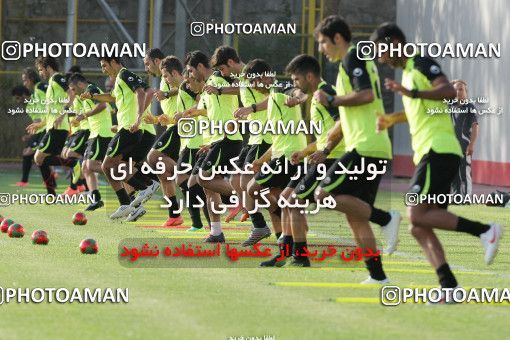 722150, Tehran, , Persepolis Football Team Training Session on 2012/07/01 at Derafshifar Stadium