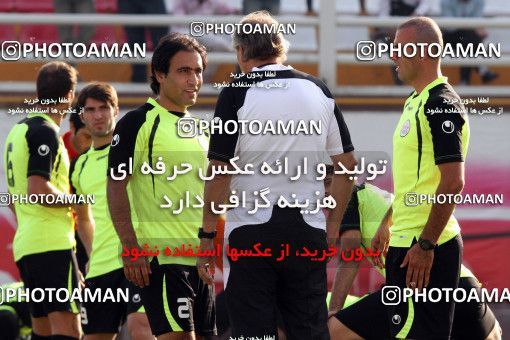 722038, Tehran, Iran, Persepolis Football Team Training Session on 2012/07/06 at Derafshifar Stadium