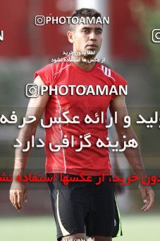 722091, Tehran, , Friendly logistics match، Persepolis 1 - 2 Aluminium Hormozgan on 2012/07/09 at Derafshifar Stadium