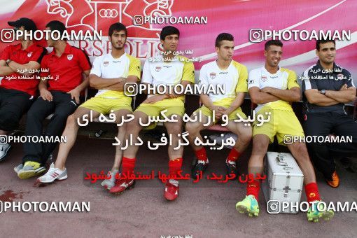 721811, Tehran, , Friendly logistics match، Persepolis 2 - 1 Foulad Khouzestan on 2012/07/12 at Derafshifar Stadium