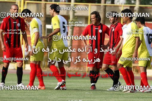 721794, Tehran, , Friendly logistics match، Persepolis 2 - 1 Foulad Khouzestan on 2012/07/12 at Derafshifar Stadium